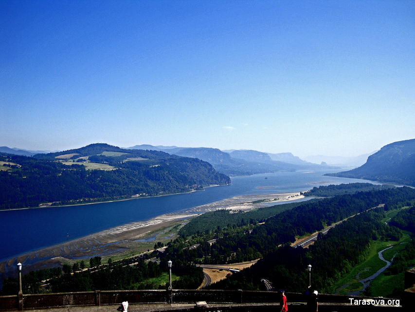 Виды с утеса Crown Point Виды с утеса Crown Point