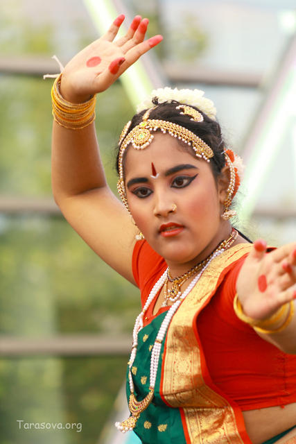 Танцовщица Танцовщица