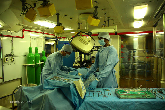 Операционная на авианосце Операционная на авианосце