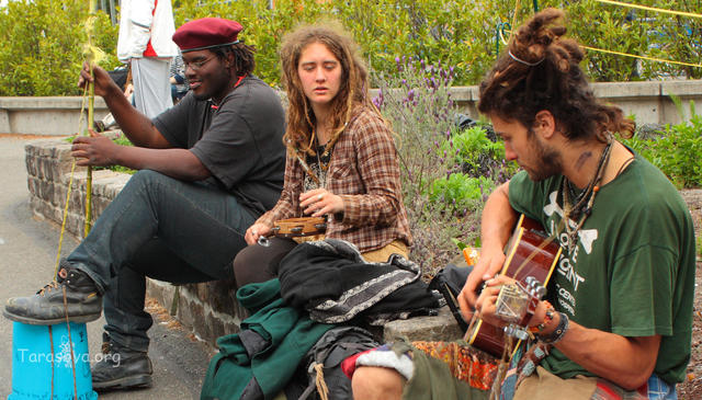 Веревочка, натянутая на палку Веревочка, натянутая на палку