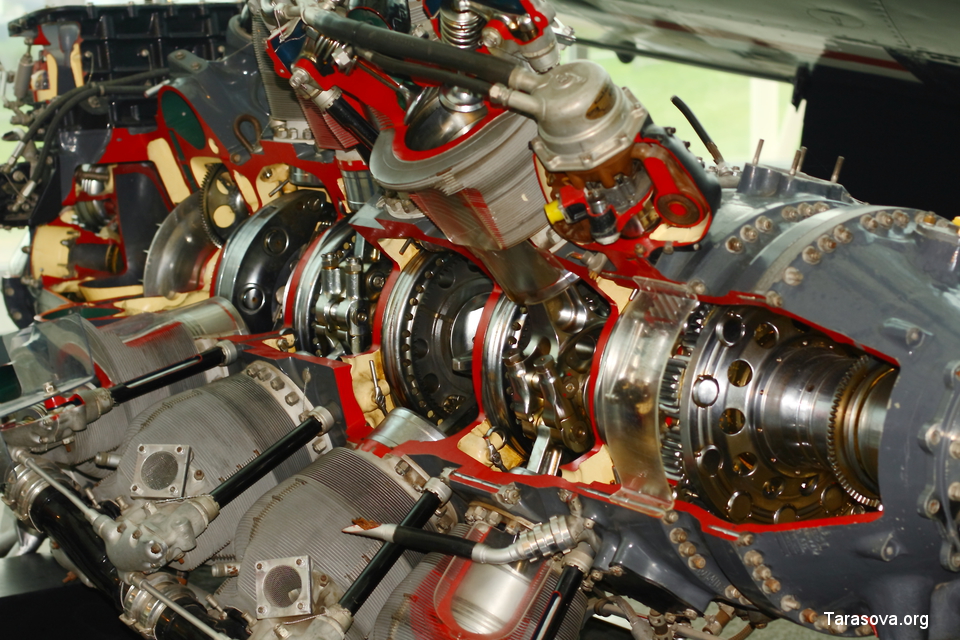 Радиальный двигатель Pratt&Whitney R-4360 Wasp Major